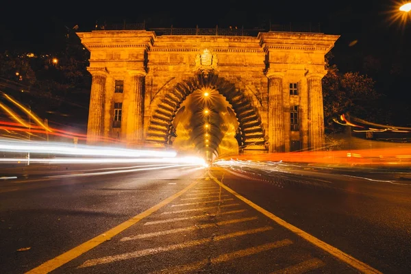 Řetězový most v Budapešti, Maďarsko v noci — Stock fotografie