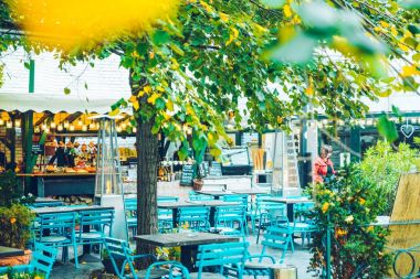 Tablo dışında Cafe