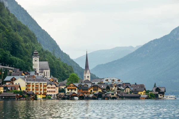 Avusturya alpleri hallstatt şehrin manzara görünümü — Stok fotoğraf