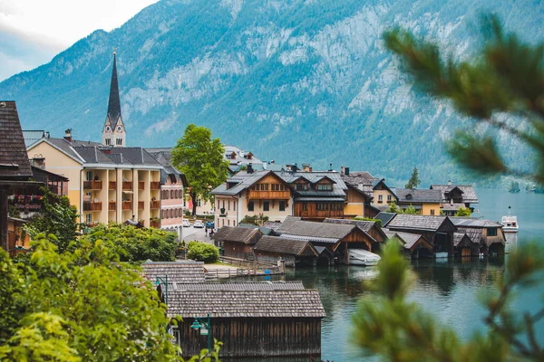 Панорамный вид на город Hallstatt в Австрии — стоковое фото