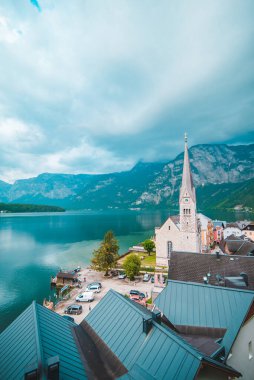 Hallstatt Köyü 'nün panoramik görünümü