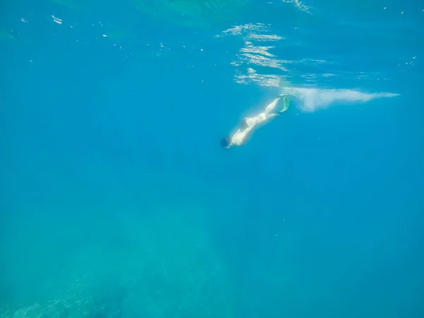 Woman Flipper View Underwater Beach Vacation Summer Season — Stock Photo, Image