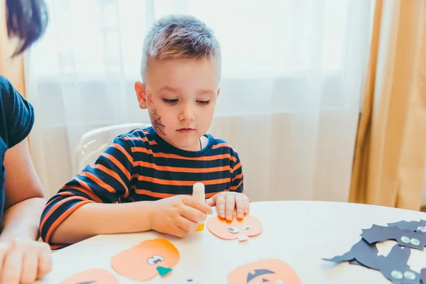 Little Boy Making Pumpkins Head Paper Halloween Holidays — Stock Photo, Image