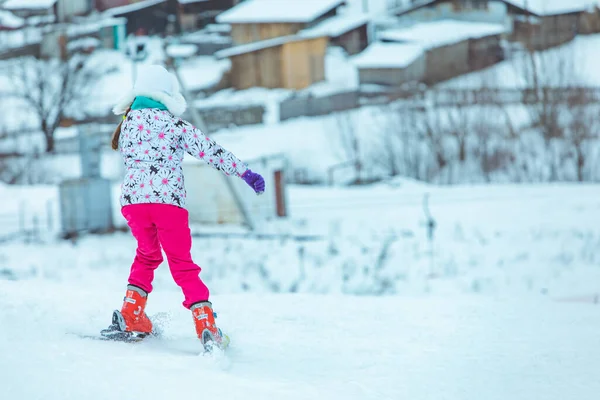 Lviv Ukraine January 2019 Girl Pink Pants Skiing Snowy Hill — Stock Photo, Image