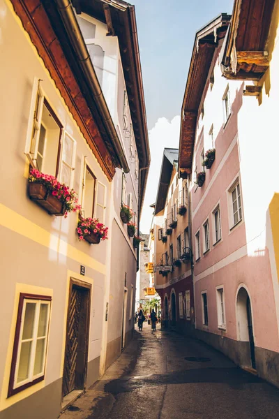 Hallstatt Austria Giugno 2019 Veduta Della Città Turistica Sovraccarica Gente — Foto Stock