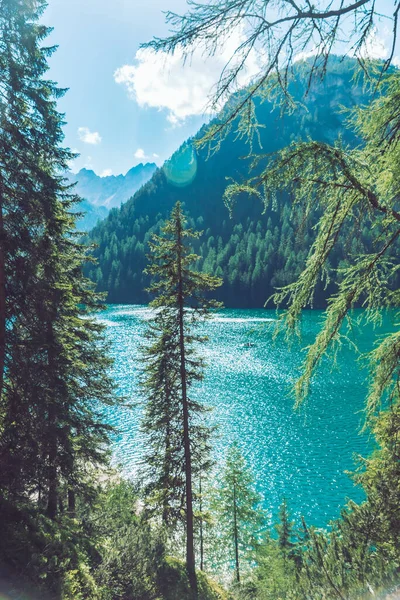 Landskapsutsikt Över Braies Lake Dolomiterna Italien Bakgrund — Stockfoto