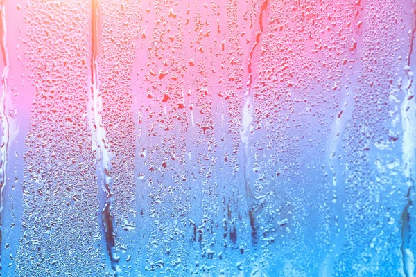 Okno s kondenzátu nebo párou po prudkém dešti, velké textury — Stock fotografie