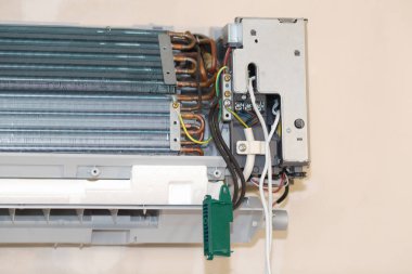 Klimaların onarımı ve bakımı. Radyatör 