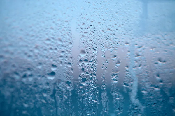 Tropfen Kondenswasser, Wassertropfen. Nahaufnahme Detail der Feuchtigkeit — Stockfoto