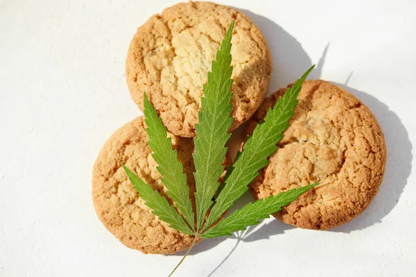 Cannabis Cbd Cannabidiol Concept Cooking Hemp Herb Medicinal Edibles Cookies — Stock Photo, Image