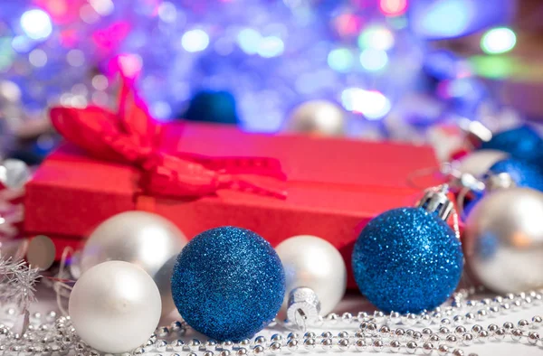 Boules de Noël décoration bas et jouets Images De Stock Libres De Droits