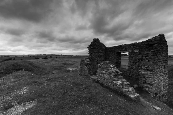 Derelict Building at Magpie Mine in Black and White — Stock Photo, Image