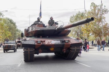 Yunan ordusu Leopard tankı.