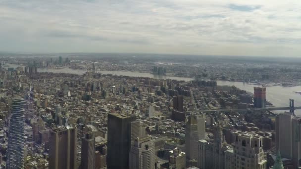 Pemandangan panorama New York dari One World Trade Center Observatory . — Stok Video