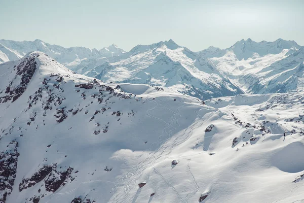 Capa de nieve aleitenspitze — Foto de Stock