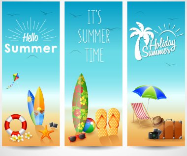 Üç tropik plaj seti