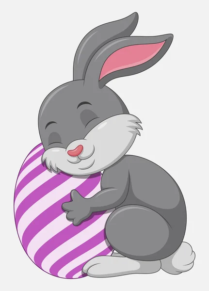 Lindo Gris Conejito Pascua Abrazó Huevo Decorado Aislado Sobre Fondo — Vector de stock