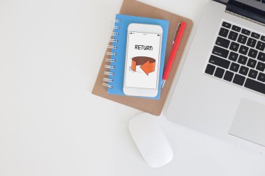  smartphone ekran üzerinde yazıt