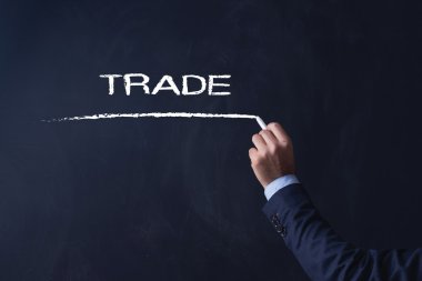 işadamı tahtaya yazma