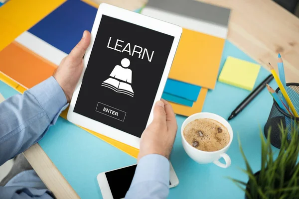 E-Learning concept op scherm — Stockfoto