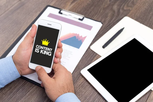 CONTENT IS KING CONCEPT — Stock Photo, Image