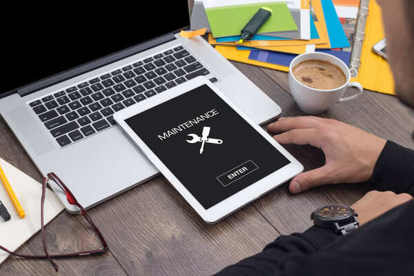 MAINTENANCE  CONCEPT ON SCREEN