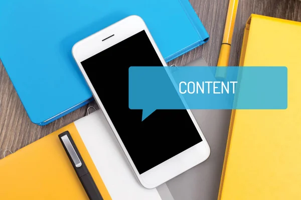 CONCEPT DU CONTENU sur l'appareil — Photo