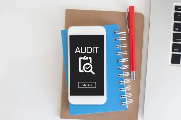 Audit concept op scherm — Stockfoto