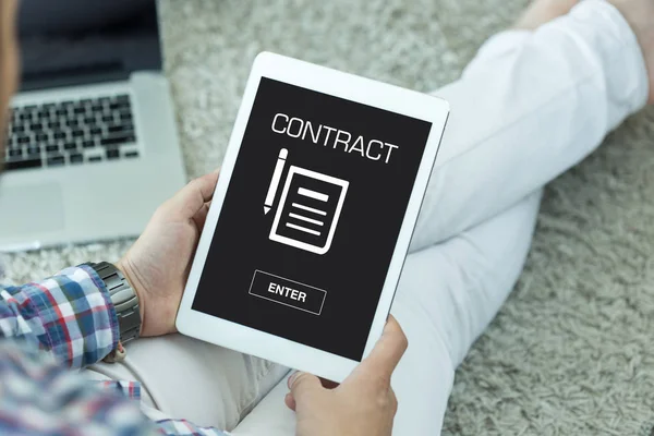 CONTRACT CONCEPT on screen — Stock Photo, Image