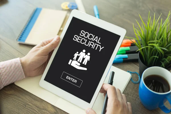 CONCEPTO DE SEGURIDAD SOCIAL en pantalla —  Fotos de Stock