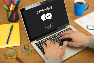 Kavram ekranda röportaj