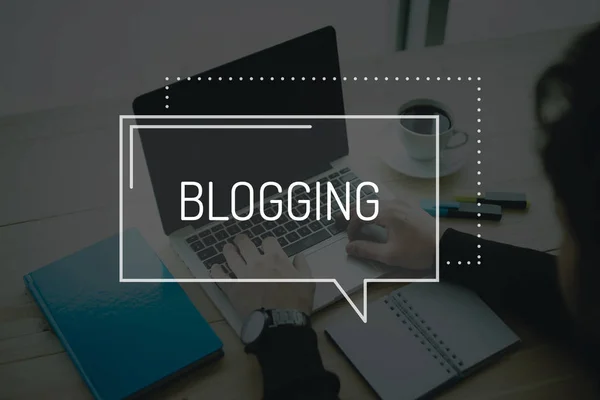 TECNOLOGIA BLOGGING CONCEITO — Fotografia de Stock