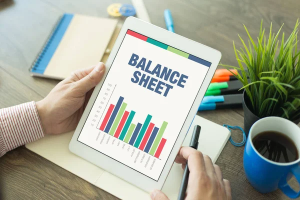 Pantalla con título BALANCE SHEET — Foto de Stock