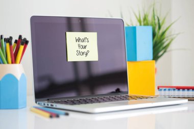 Senin hikayen ne? Yapışkan Not 