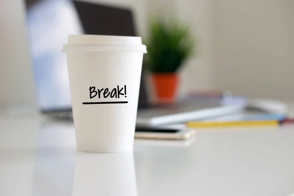 Copo de café BREAK — Fotografia de Stock