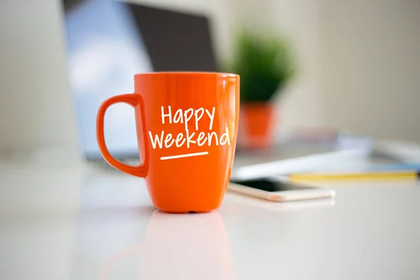 Happy Weekend koffiekopje — Stockfoto