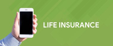 akıllı telefon elinde