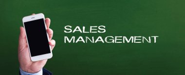 akıllı telefon elinde 