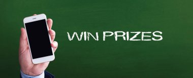 akıllı telefon elinde  