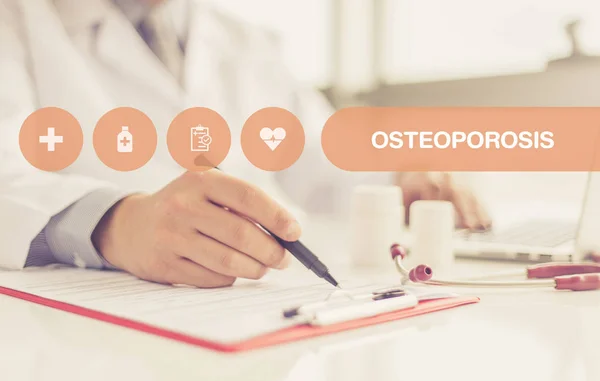 Dokter schrijven recept — Stockfoto