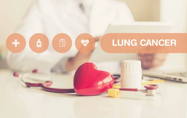 Egészségügyi koncepció: Tüdőrák — Stock Fotó