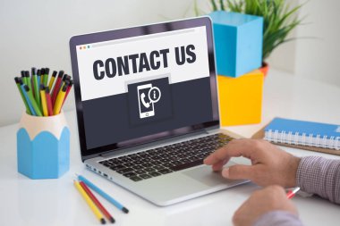 Konsept dizüstü bilgisayar ekranında