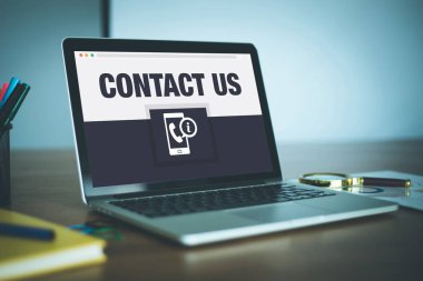 Konsept dizüstü bilgisayar ekranında