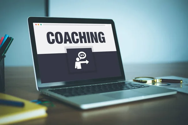 Concept d'icône de coaching sur ordinateur portable — Photo