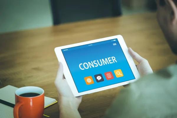 Pojem spotřebitele na tabletu — Stock fotografie