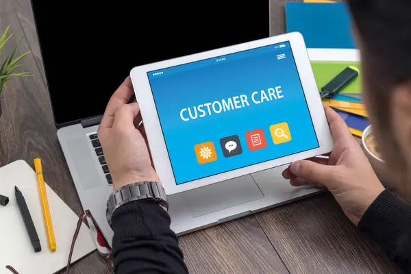 タブレットの顧客ケアのコンセプト — ストック写真