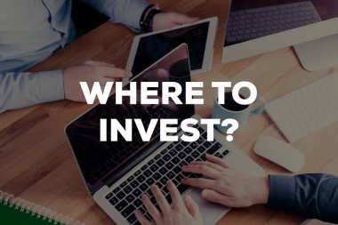 Busipesspeople araçları kullanma. 