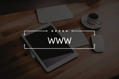 Masa üzerinde dijital Tablet. 