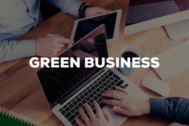 İşadamları el araçları kullanma