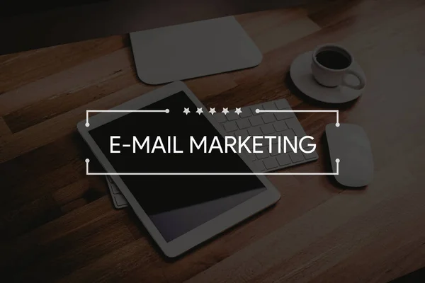 Conceito de E-mail Marketing — Fotografia de Stock